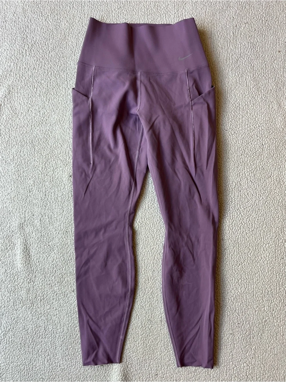 NIKE UNIVERSE DRI FIT PURPLE LEGGINGS SMALL WOMENS